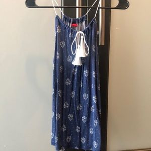 Cute lightweight adjustable tank!